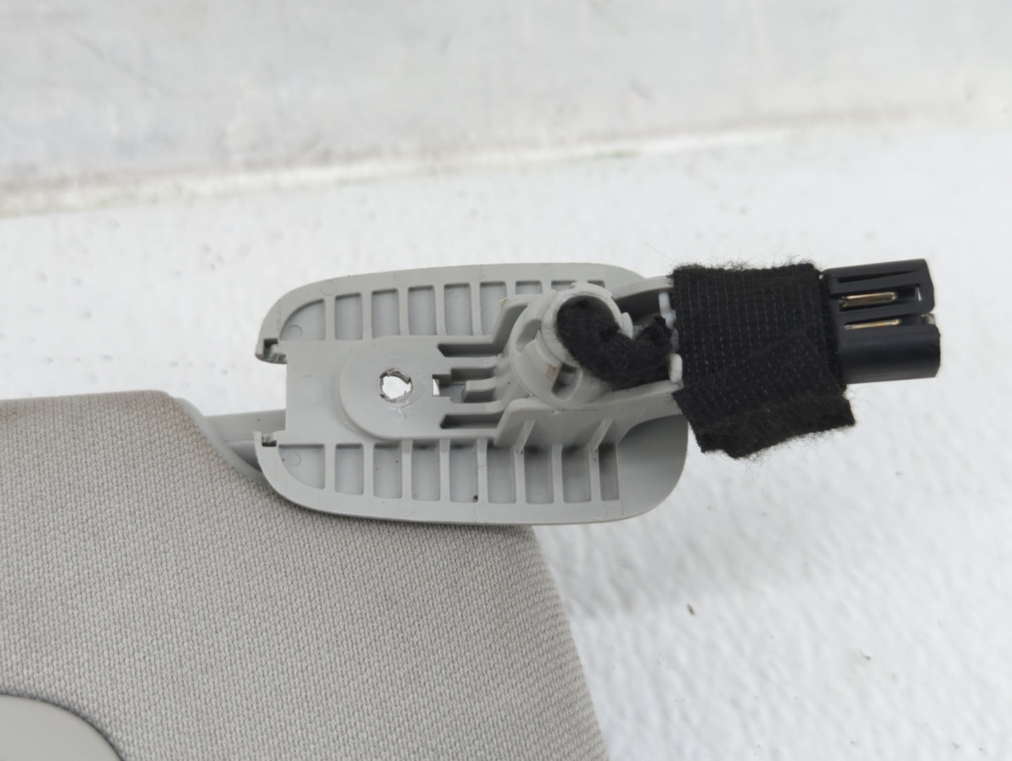 2019-2022 Jeep Cherokee Sun Visor Shade Replacement Passenger Right Mirror Fits Fits 2019 2020 2021 2022 OEM Used Auto Parts