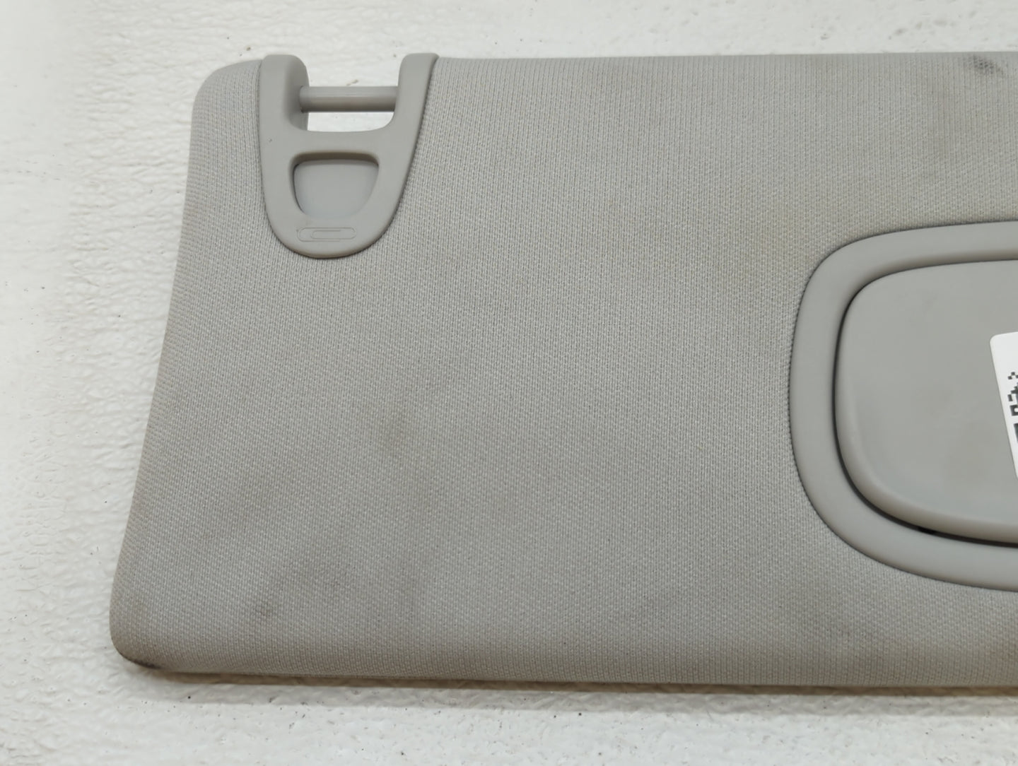 2019-2022 Jeep Cherokee Sun Visor Shade Replacement Passenger Right Mirror Fits Fits 2019 2020 2021 2022 OEM Used Auto Parts