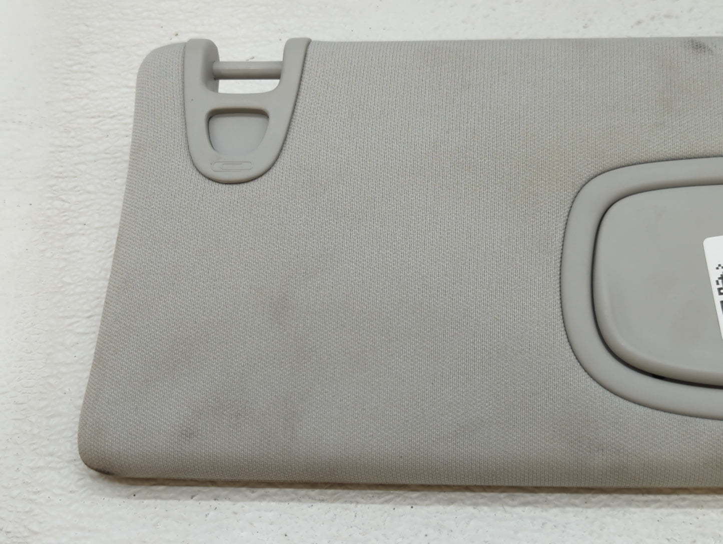 2019-2022 Jeep Cherokee Sun Visor Shade Replacement Passenger Right Mirror Fits Fits 2019 2020 2021 2022 OEM Used Auto Parts
