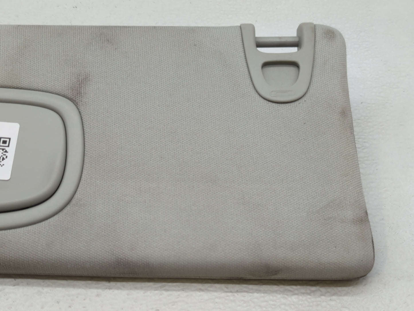 2019-2022 Jeep Cherokee Sun Visor Shade Replacement Passenger Right Mirror Fits Fits 2019 2020 2021 2022 OEM Used Auto Parts