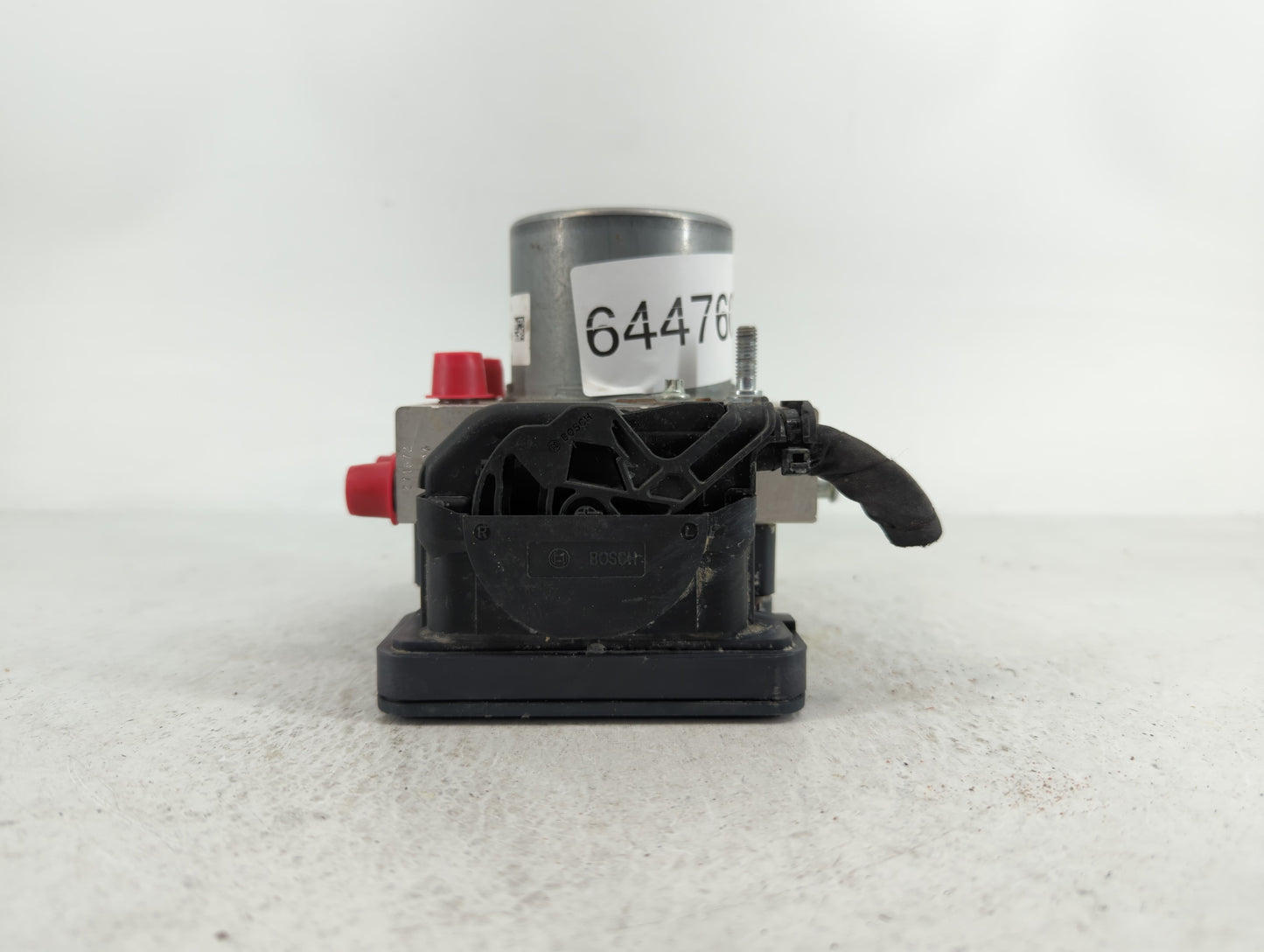2019 Jeep Cherokee ABS Pump Control Module Replacement P/N:P68287910AF Fits OEM Used Auto Parts - Oemusedautoparts1.com