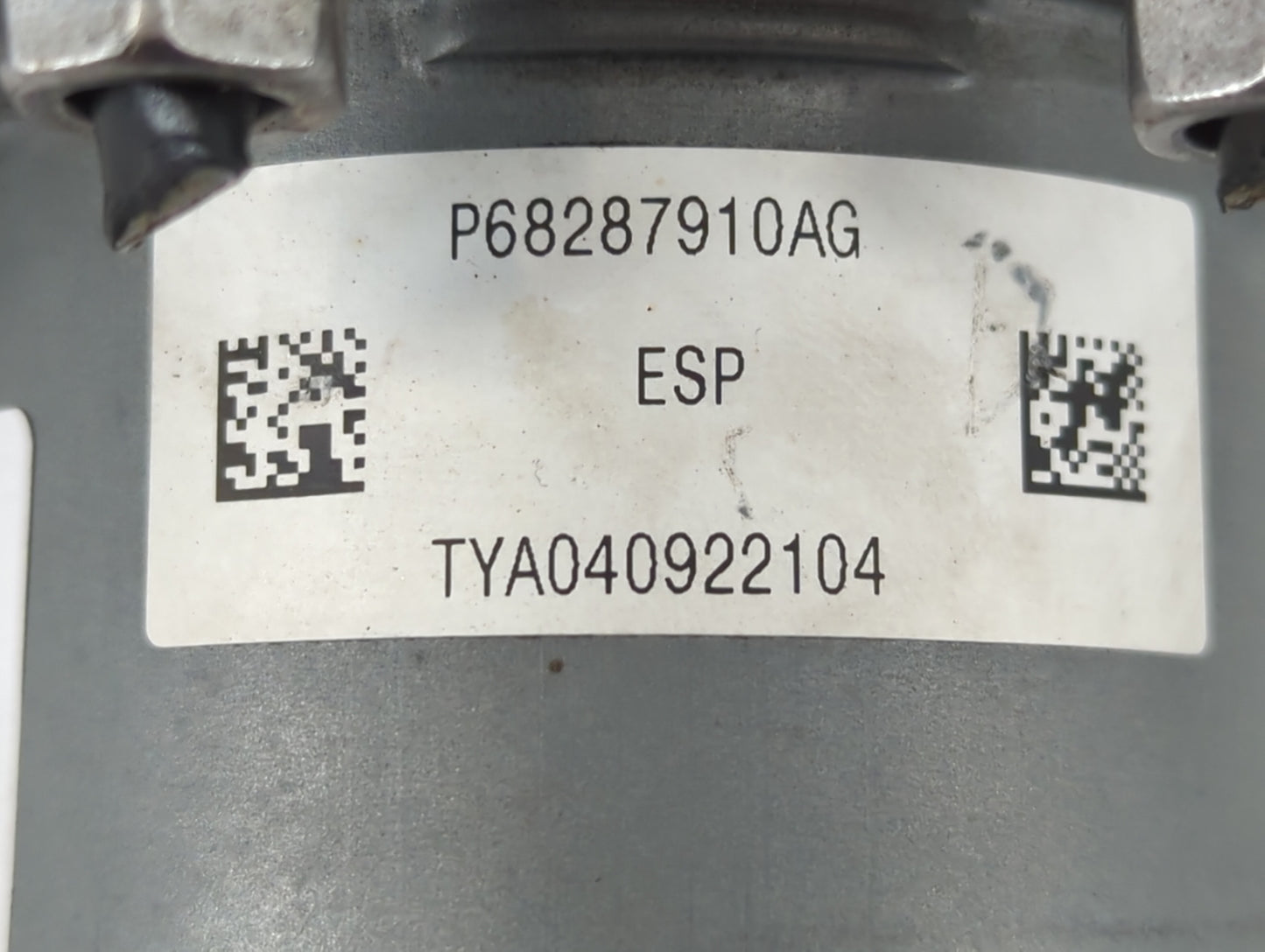 2019 Jeep Cherokee ABS Pump Control Module Replacement P/N:P68287910AG Fits OEM Used Auto Parts - Oemusedautoparts1.com