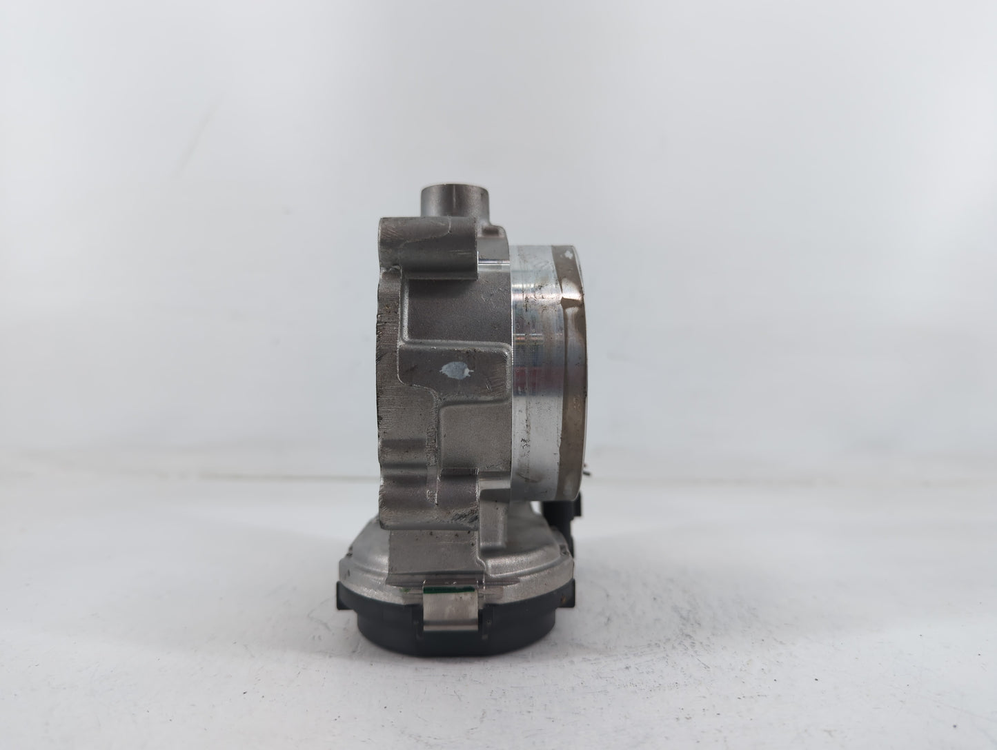 2014-2022 Jeep Cherokee Throttle Body P/N:0 280 750 770 05184349AE Fits OEM Used Auto Parts - Oemusedautoparts1.com