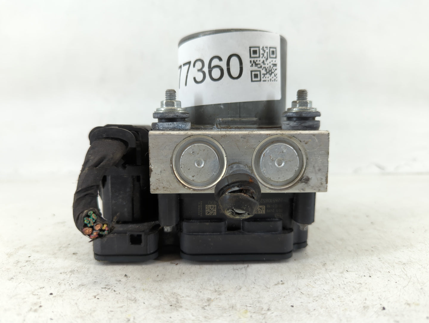 2019 Jeep Cherokee ABS Pump Control Module Replacement P/N:P68287910AE Fits OEM Used Auto Parts - Oemusedautoparts1.com