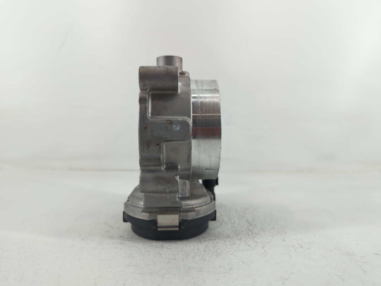 2014-2022 Jeep Cherokee Throttle Body P/N:05184349AE 0 280 750 770 Fits OEM Used Auto Parts - Oemusedautoparts1.com