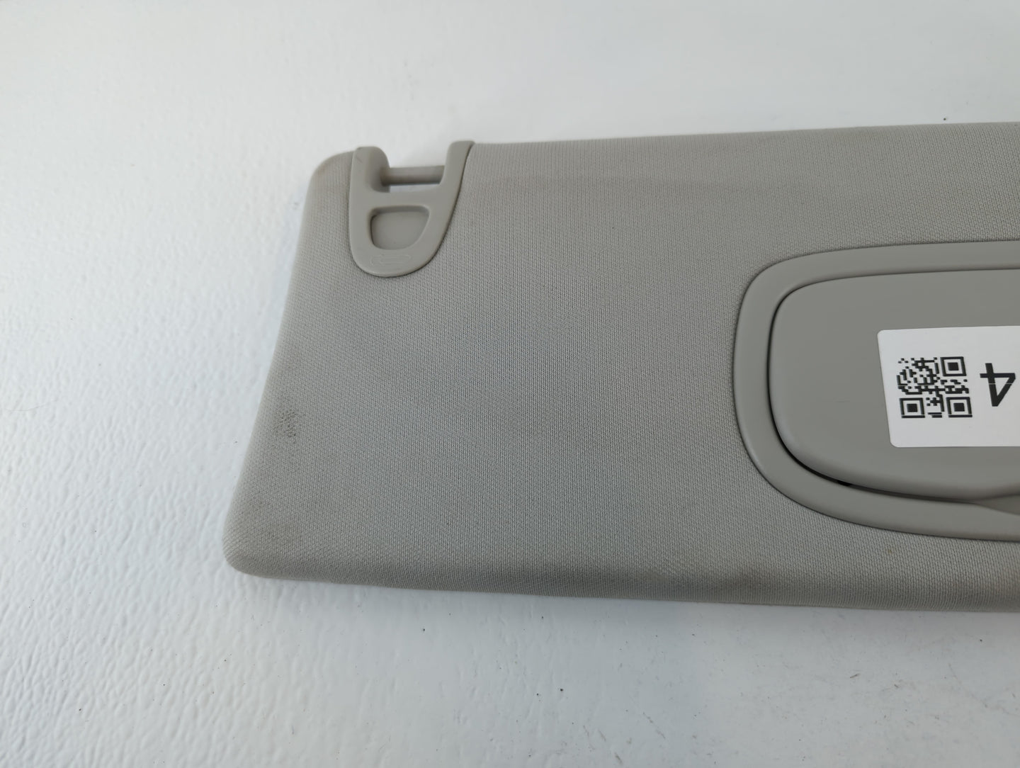 2019-2022 Jeep Cherokee Sun Visor Shade Replacement Passenger Right Mirror Fits Fits 2019 2020 2021 2022 OEM Used Auto Parts