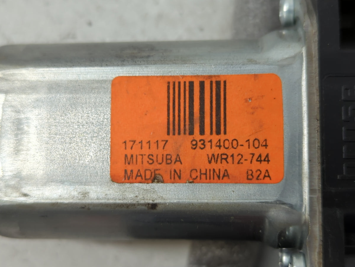 2014-2022 Jeep Cherokee Driver Left Front Window Regulator 723931 - Oemusedautoparts1.com