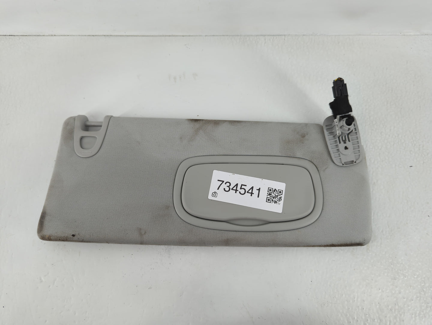 2019-2022 Jeep Cherokee Sun Visor Shade Replacement Passenger Right Mirror Fits Fits 2019 2020 2021 2022 OEM Used Auto Parts
