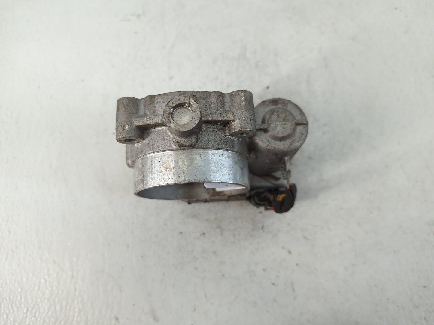 2014-2022 Jeep Cherokee Throttle Body P/N:0 280 750 770 05184349AE Fits OEM Used Auto Parts - Oemusedautoparts1.com