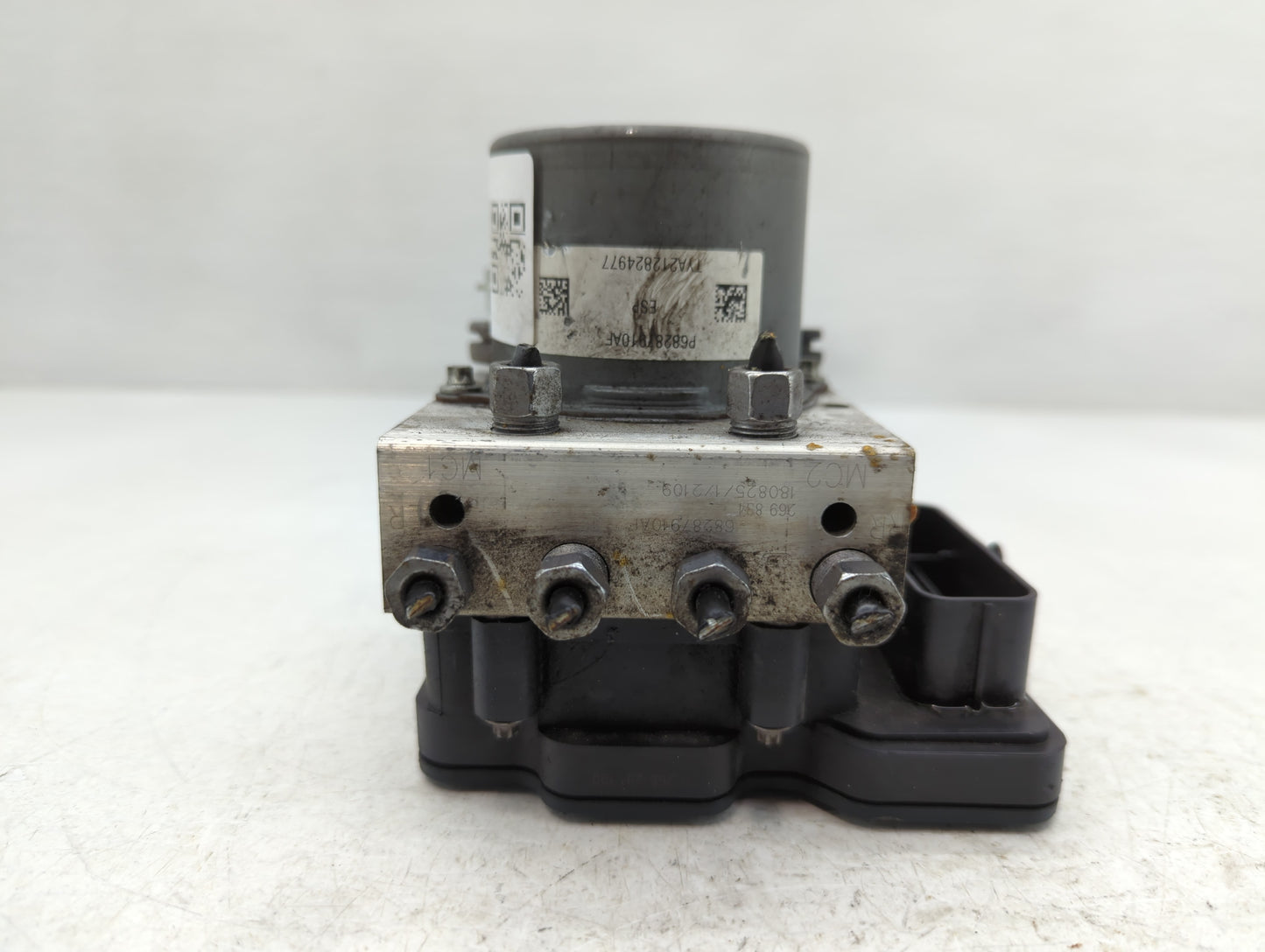 2019 Jeep Cherokee ABS Pump Control Module Replacement P/N:TYA212824977 P68287910AF Fits OEM Used Auto Parts - Oemusedautopa