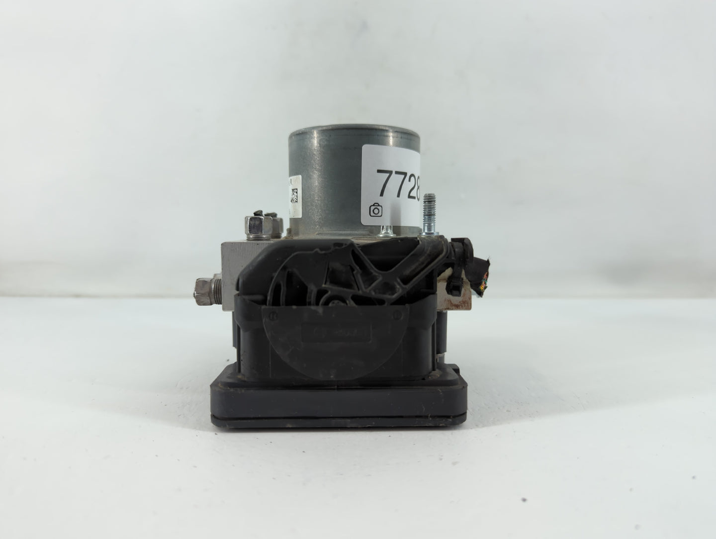 2019 Jeep Cherokee ABS Pump Control Module Replacement P/N:269 834 68287910AG Fits OEM Used Auto Parts - Oemusedautoparts1.c