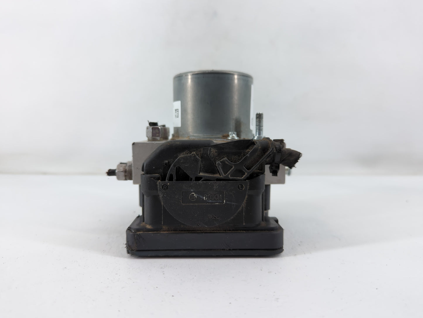 2019 Jeep Cherokee ABS Pump Control Module Replacement P/N:68287910AG 269 834 Fits OEM Used Auto Parts - Oemusedautoparts1.c