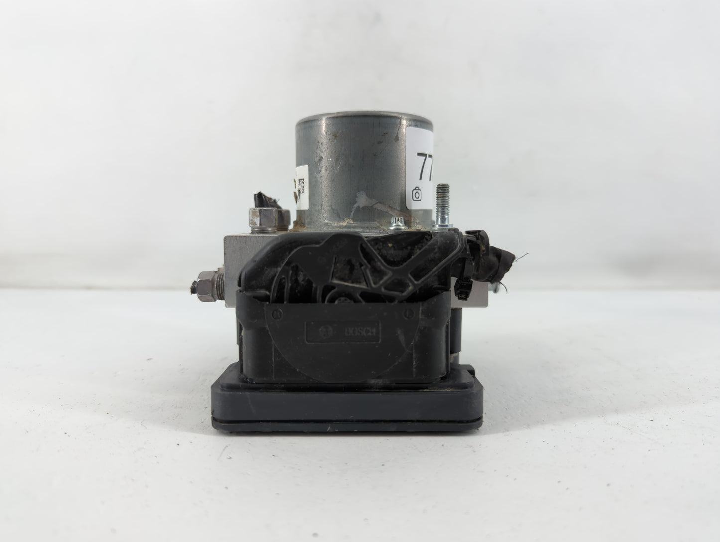 2019 Jeep Cherokee ABS Pump Control Module Replacement P/N:68287910AG Fits OEM Used Auto Parts - Oemusedautoparts1.com