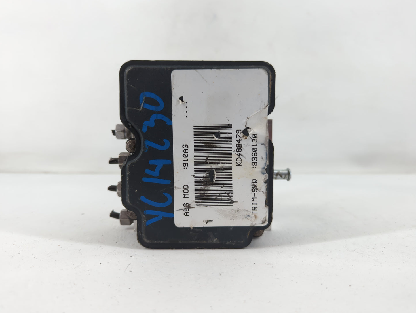 2019 Jeep Cherokee ABS Pump Control Module Replacement P/N:68287910AG Fits OEM Used Auto Parts - Oemusedautoparts1.com