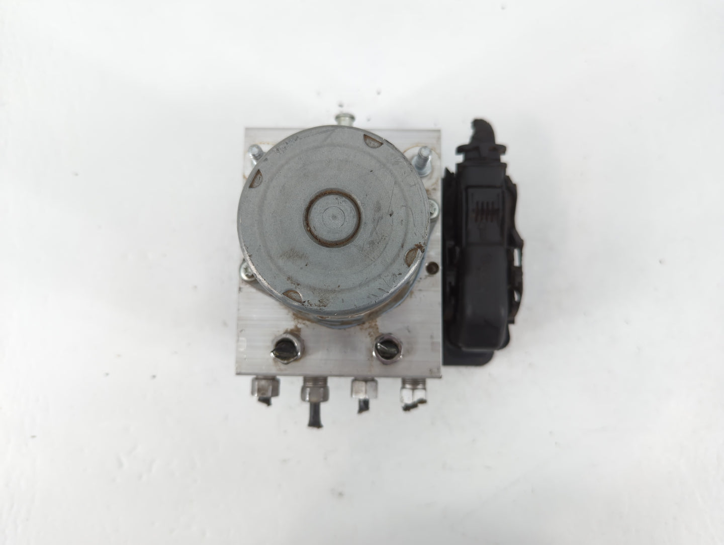 2019 Jeep Cherokee ABS Pump Control Module Replacement P/N:68287910AG 269 834 Fits OEM Used Auto Parts - Oemusedautoparts1.c