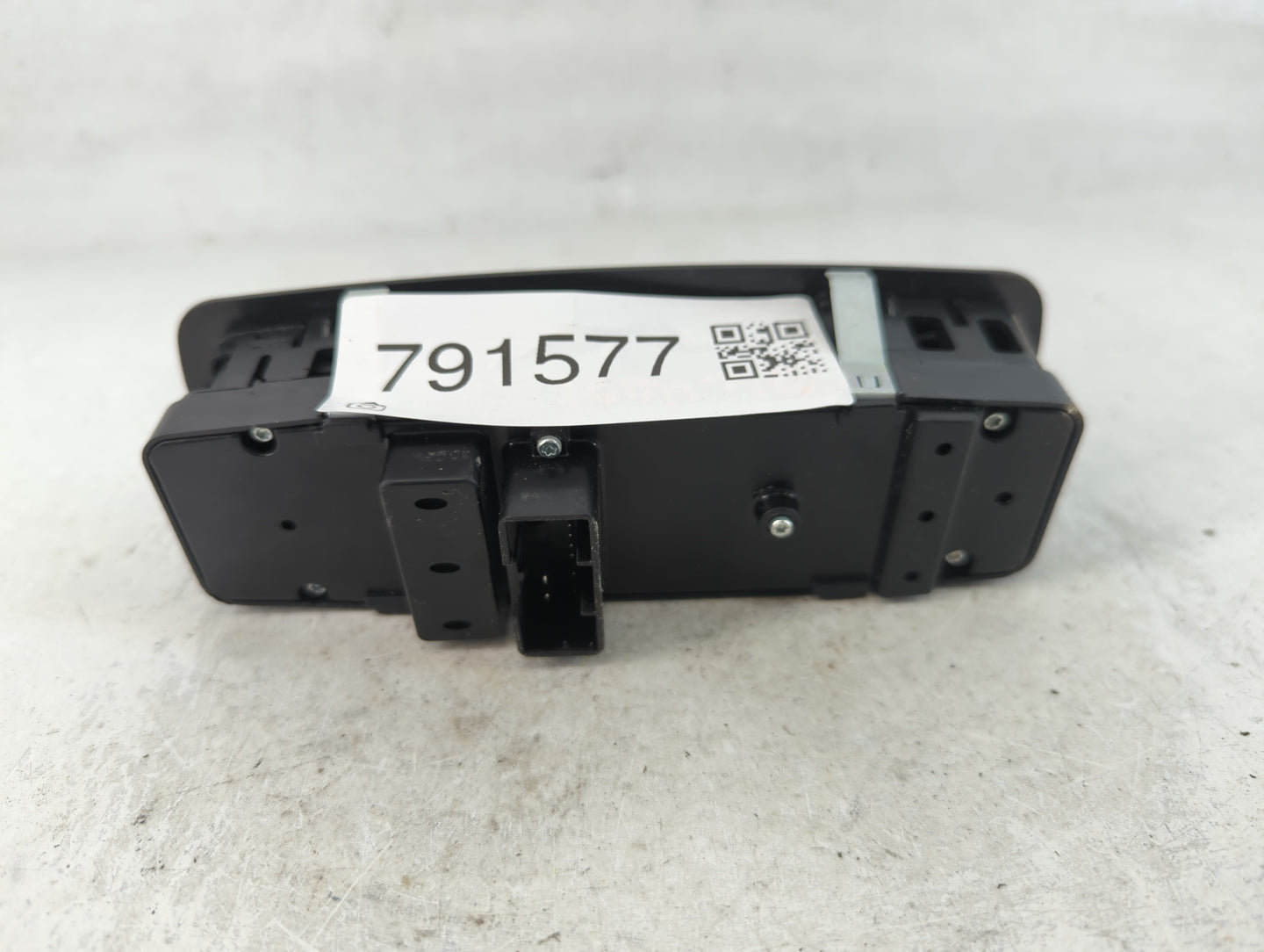 2015-2022 Jeep Cherokee Master Power Window Switch Replacement Driver Side Left P/N:68271206AB Fits OEM Used Auto Parts - Oe