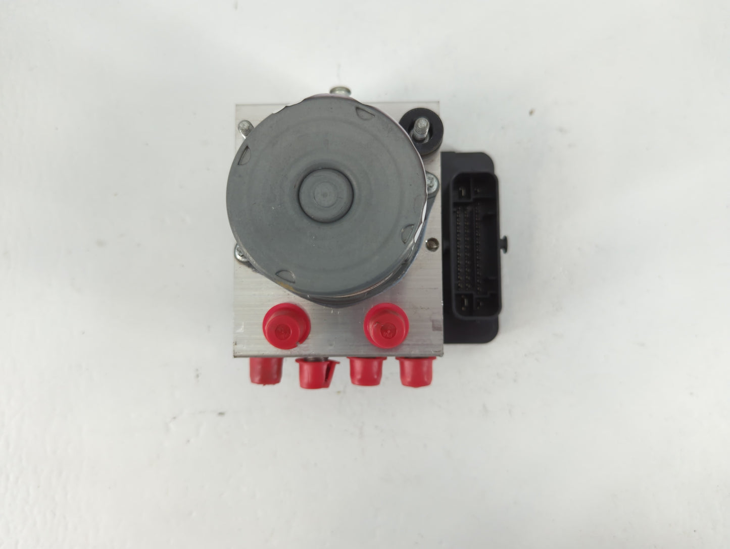2019 Jeep Cherokee ABS Pump Control Module Replacement P/N:68287910AG 269 834 Fits OEM Used Auto Parts - Oemusedautoparts1.c