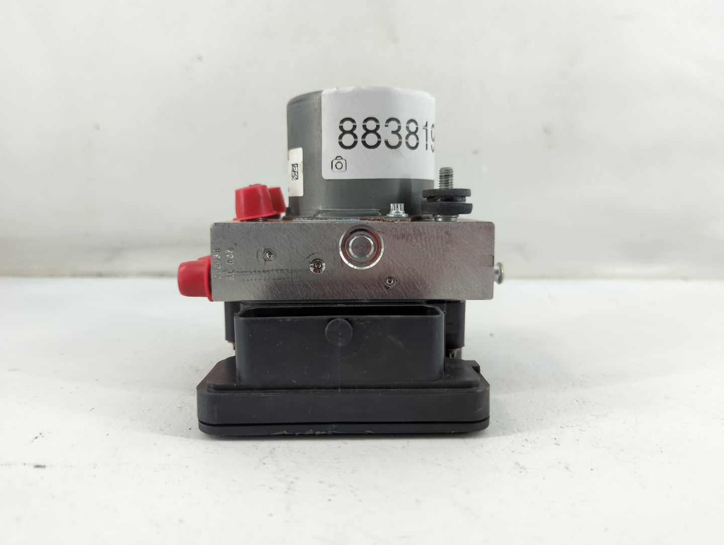 2019 Jeep Cherokee ABS Pump Control Module Replacement P/N:68287910AG 269 834 Fits OEM Used Auto Parts - Oemusedautoparts1.c