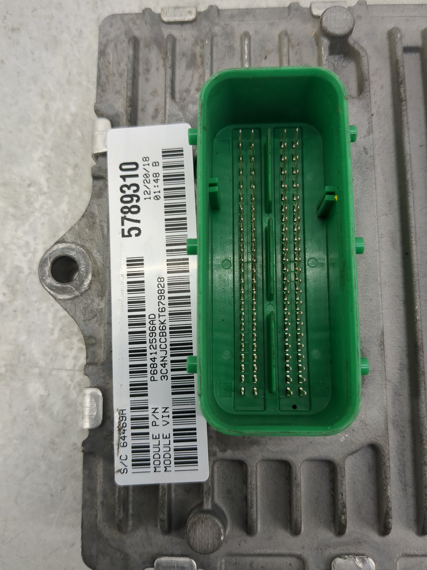 2019 Jeep Compas PCM Engine Control Computer ECU ECM PCU OEM P/N:P68412596AD P68342095AA, P50053906, A2C7607120000 Fits OEM 