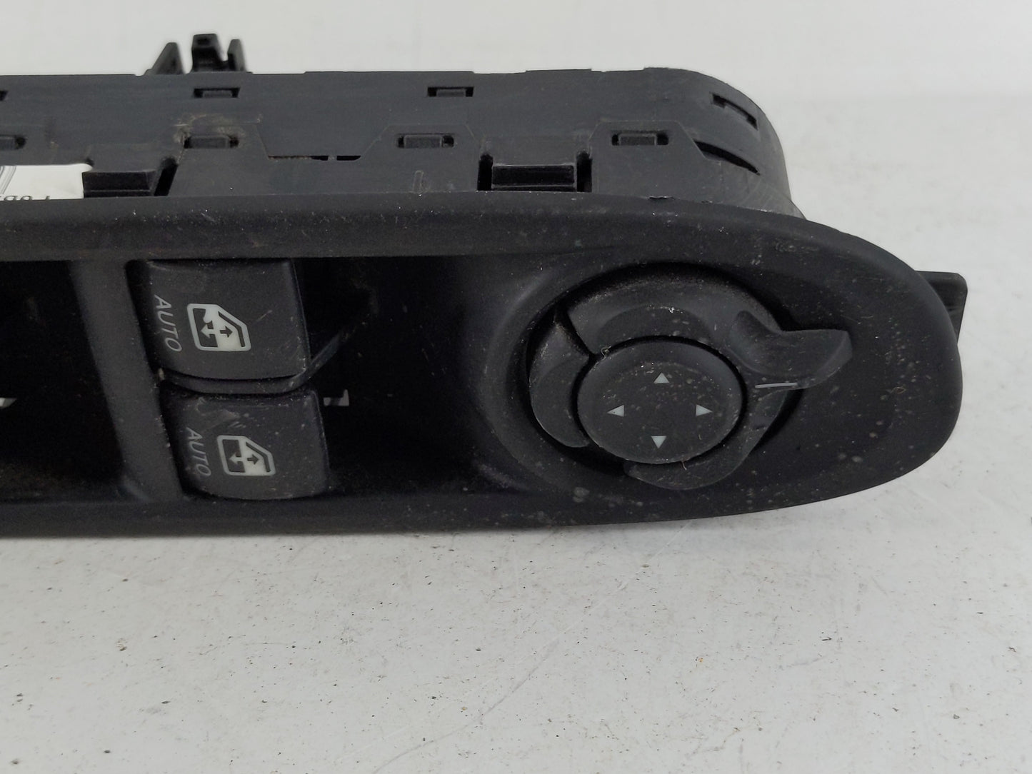 2019 Jeep Compass Master Power Window Switch Replacement Driver Side Left P/N:P6BZ27LXHAA Fits OEM Used Auto Parts - Oemused