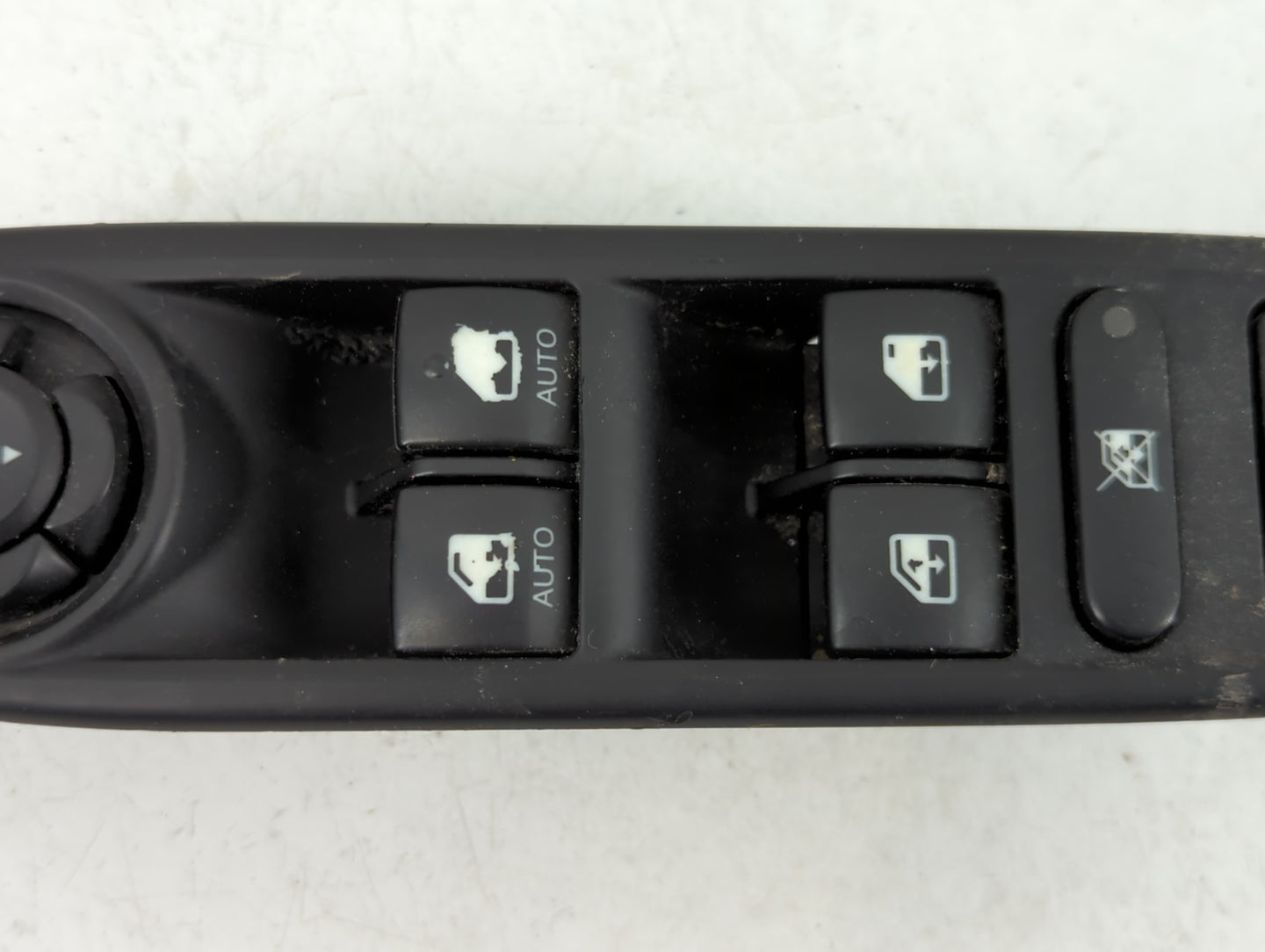 2019 Jeep Compass Master Power Window Switch Replacement Driver Side Left P/N:P6BZ27LXHAA Fits OEM Used Auto Parts - Oemused