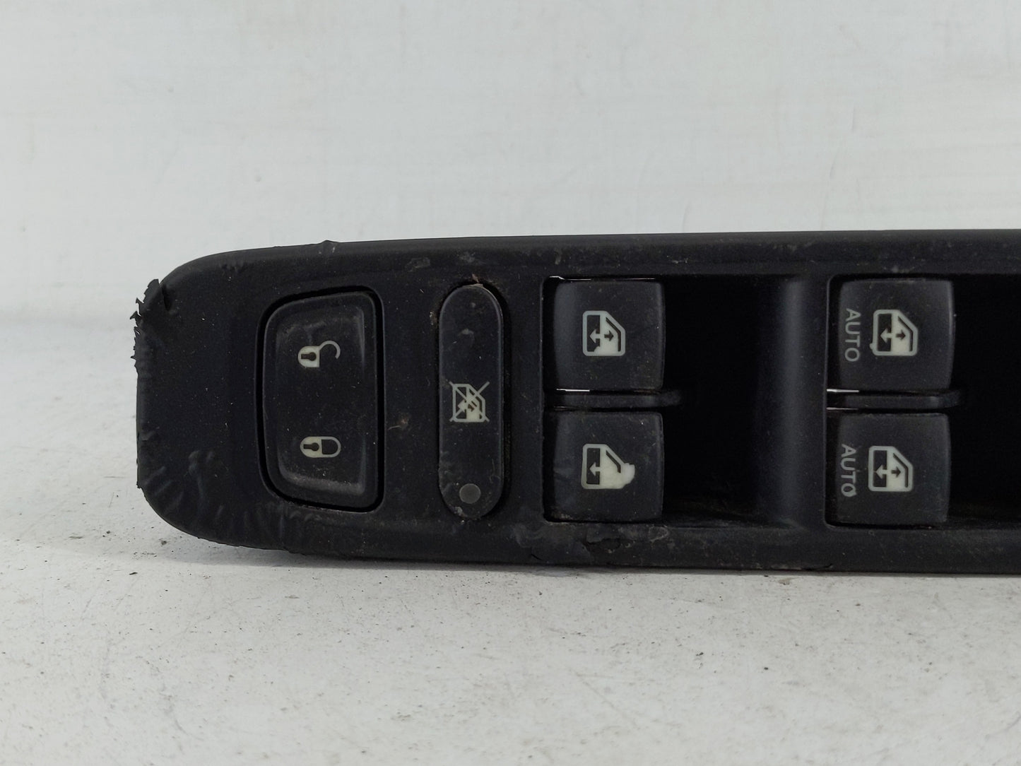 2019 Jeep Compass Master Power Window Switch Replacement Driver Side Left P/N:P6BZ27LXHAA Fits OEM Used Auto Parts - Oemused
