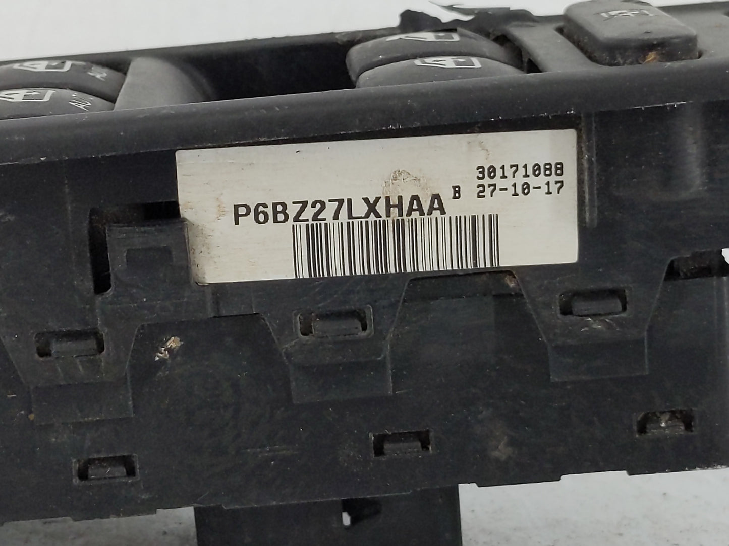2019 Jeep Compass Master Power Window Switch Replacement Driver Side Left P/N:P6BZ27LXHAA Fits OEM Used Auto Parts - Oemused