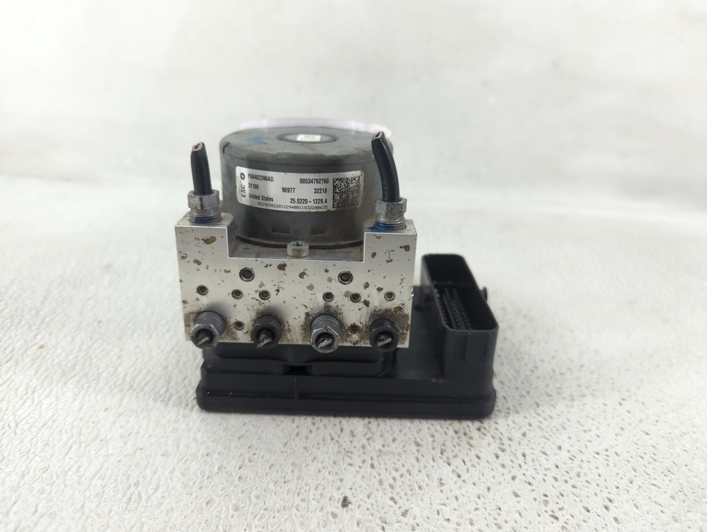 2019 Jeep Compass ABS Pump Control Module Replacement P/N:P68402396AD Fits OEM Used Auto Parts - Oemusedautoparts1.com
