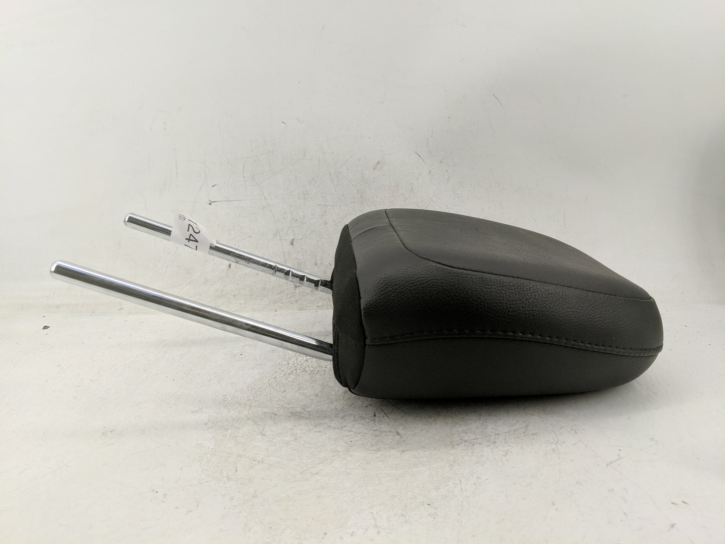 2019 Jeep Compass Headrest Head Rest Rear Seat Fits OEM Used Auto Parts - Oemusedautoparts1.com