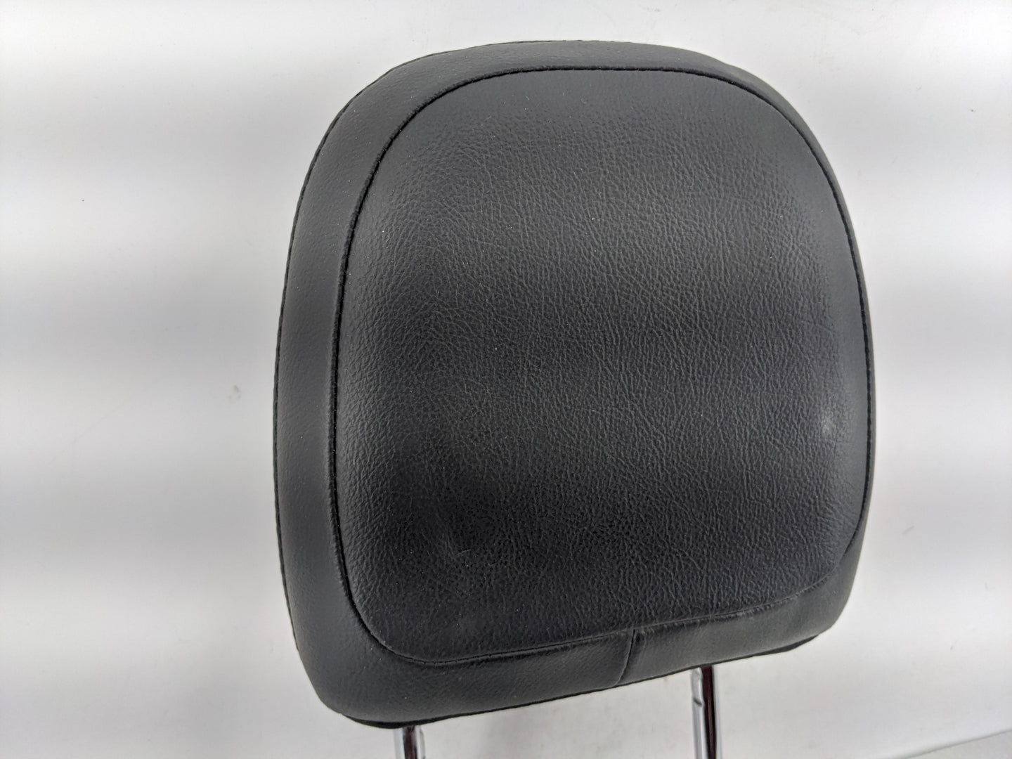2019 Jeep Compass Headrest Head Rest Rear Seat Fits OEM Used Auto Parts - Oemusedautoparts1.com