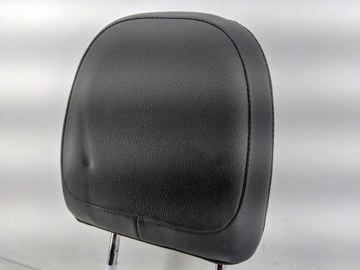 2019 Jeep Compass Headrest Head Rest Rear Seat Fits OEM Used Auto Parts - Oemusedautoparts1.com