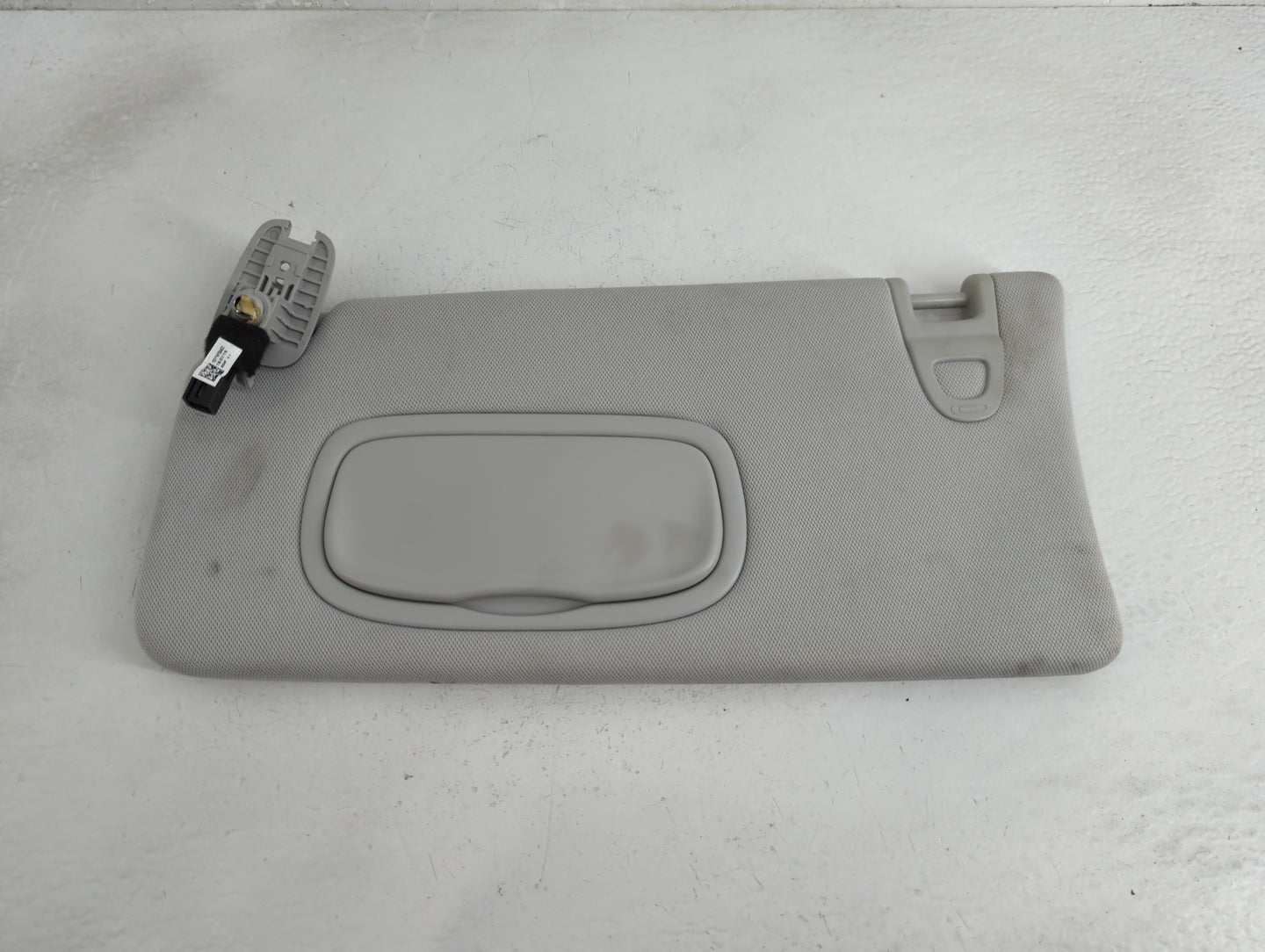 2019 Jeep Compass Sun Visor Shade Replacement Driver Left Mirror Fits OEM Used Auto Parts - Oemusedautoparts1.com
