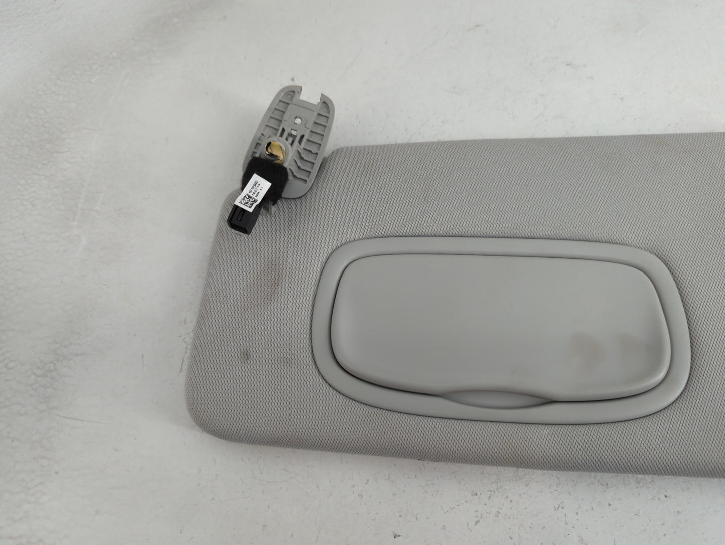2019 Jeep Compass Sun Visor Shade Replacement Driver Left Mirror Fits OEM Used Auto Parts - Oemusedautoparts1.com