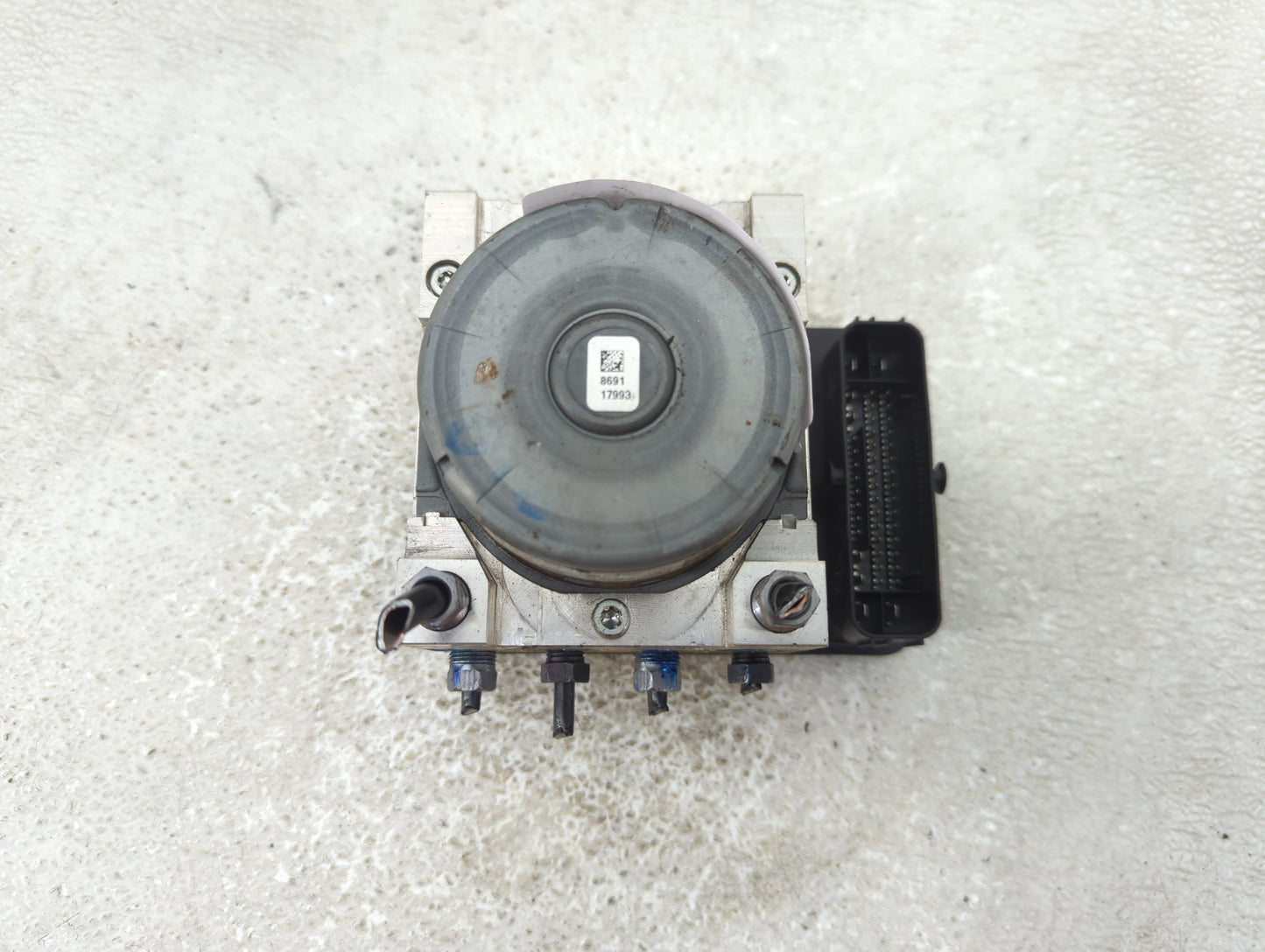 2019 Jeep Compass ABS Pump Control Module Replacement P/N:68402396AD Fits OEM Used Auto Parts - Oemusedautoparts1.com