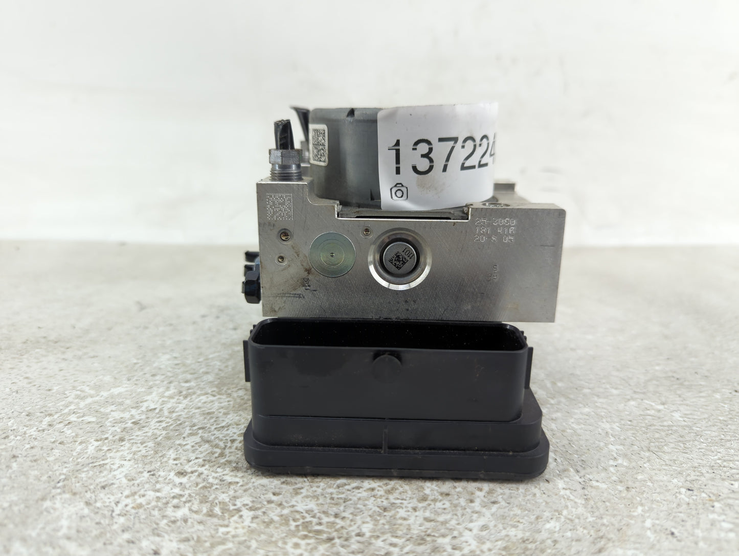 2019 Jeep Compass ABS Pump Control Module Replacement P/N:68402396AD Fits OEM Used Auto Parts - Oemusedautoparts1.com