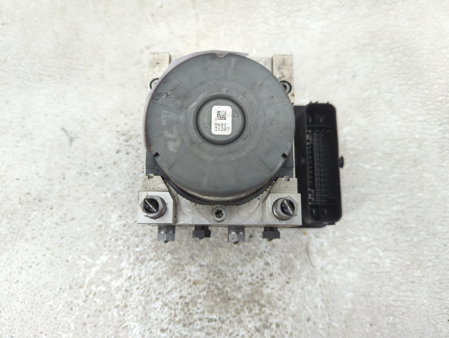 2019 Jeep Compass ABS Pump Control Module Replacement P/N:68402396AD Fits OEM Used Auto Parts - Oemusedautoparts1.com