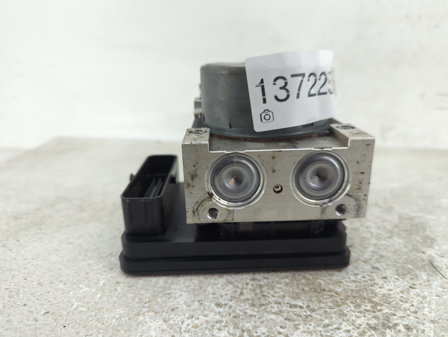 2019 Jeep Compass ABS Pump Control Module Replacement P/N:68402396AD Fits OEM Used Auto Parts - Oemusedautoparts1.com