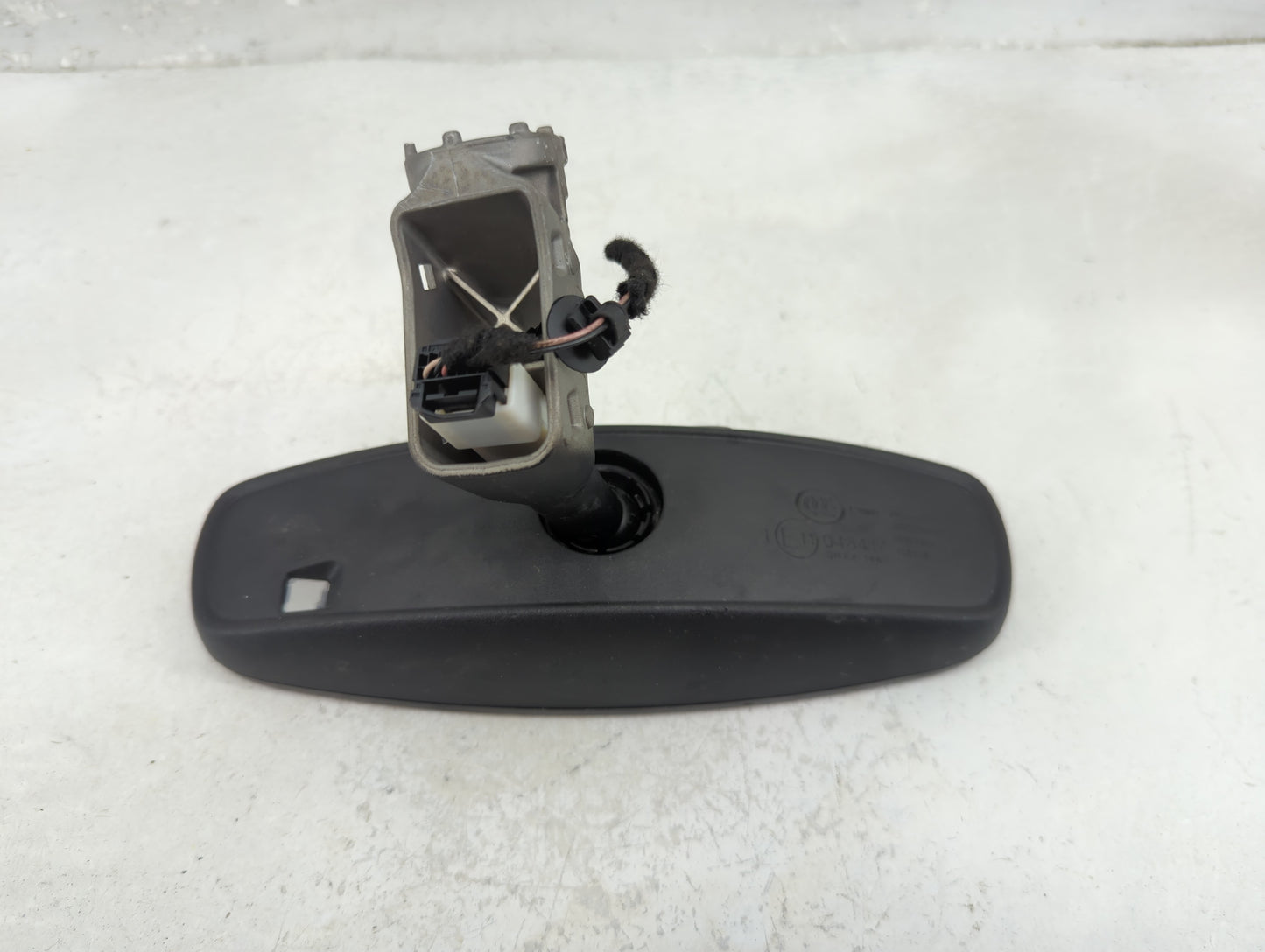 2019 Jeep Compass Interior Rear View Mirror Replacement OEM P/N:E11048417 Fits OEM Used Auto Parts - Oemusedautoparts1.com