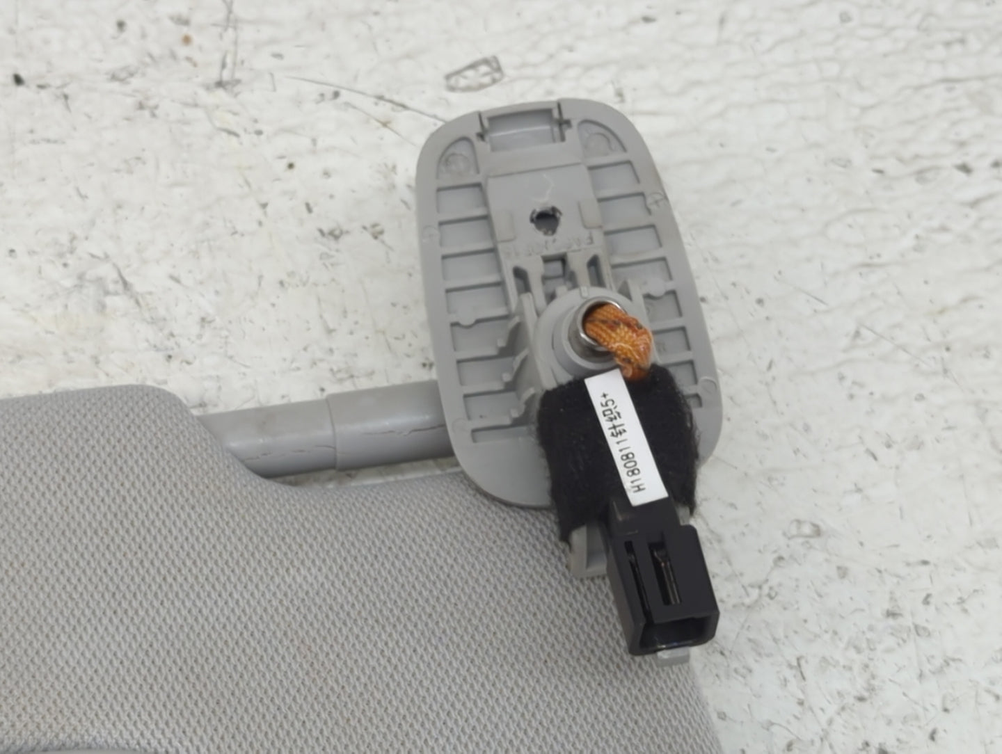 2019 Jeep Compass Sun Visor Shade Replacement Passenger Right Mirror Fits OEM Used Auto Parts - Oemusedautoparts1.com