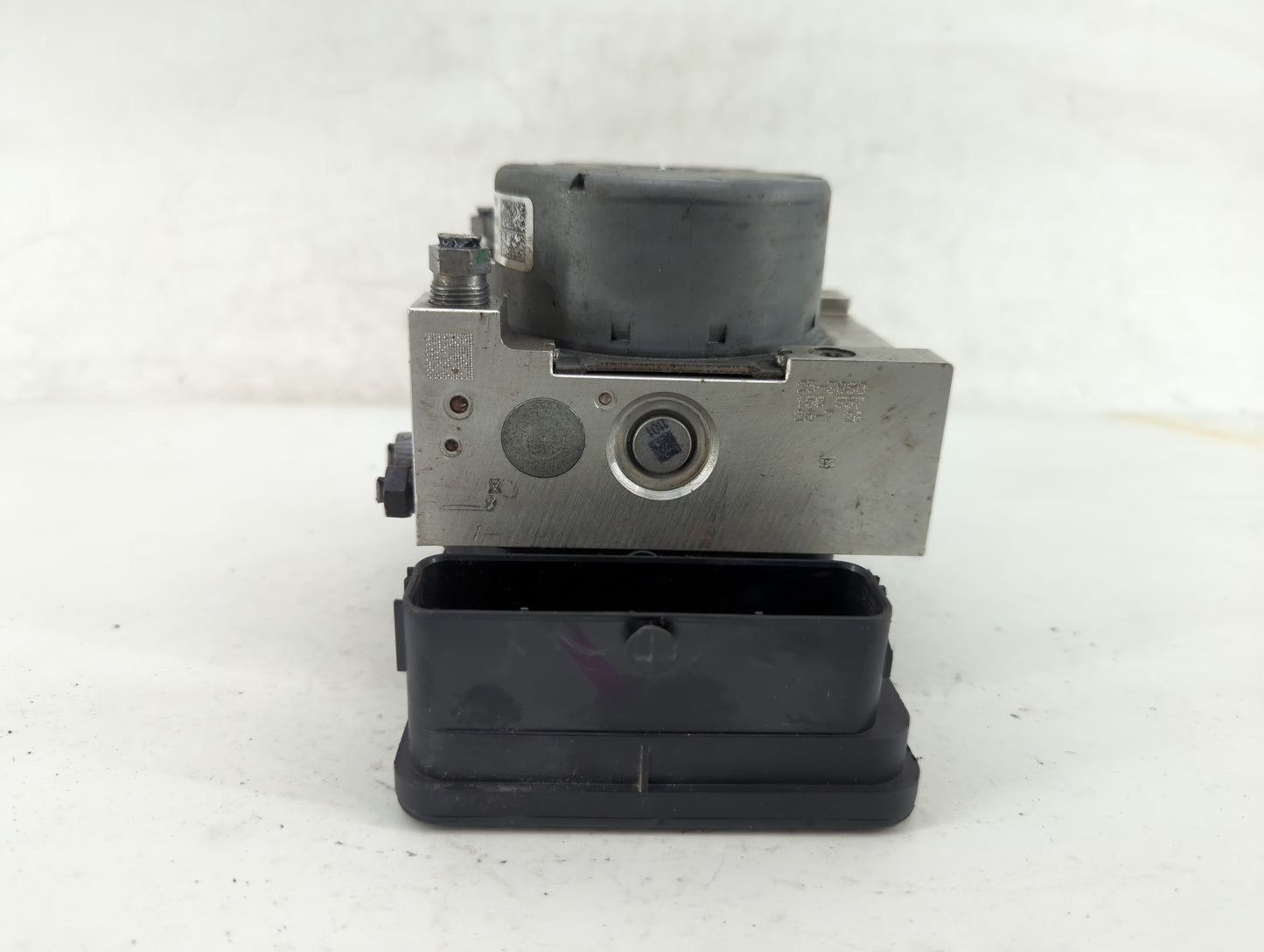 2019 Jeep Compass ABS Pump Control Module Replacement P/N:P68402396AD 00534792760 Fits OEM Used Auto Parts - Oemusedautopart