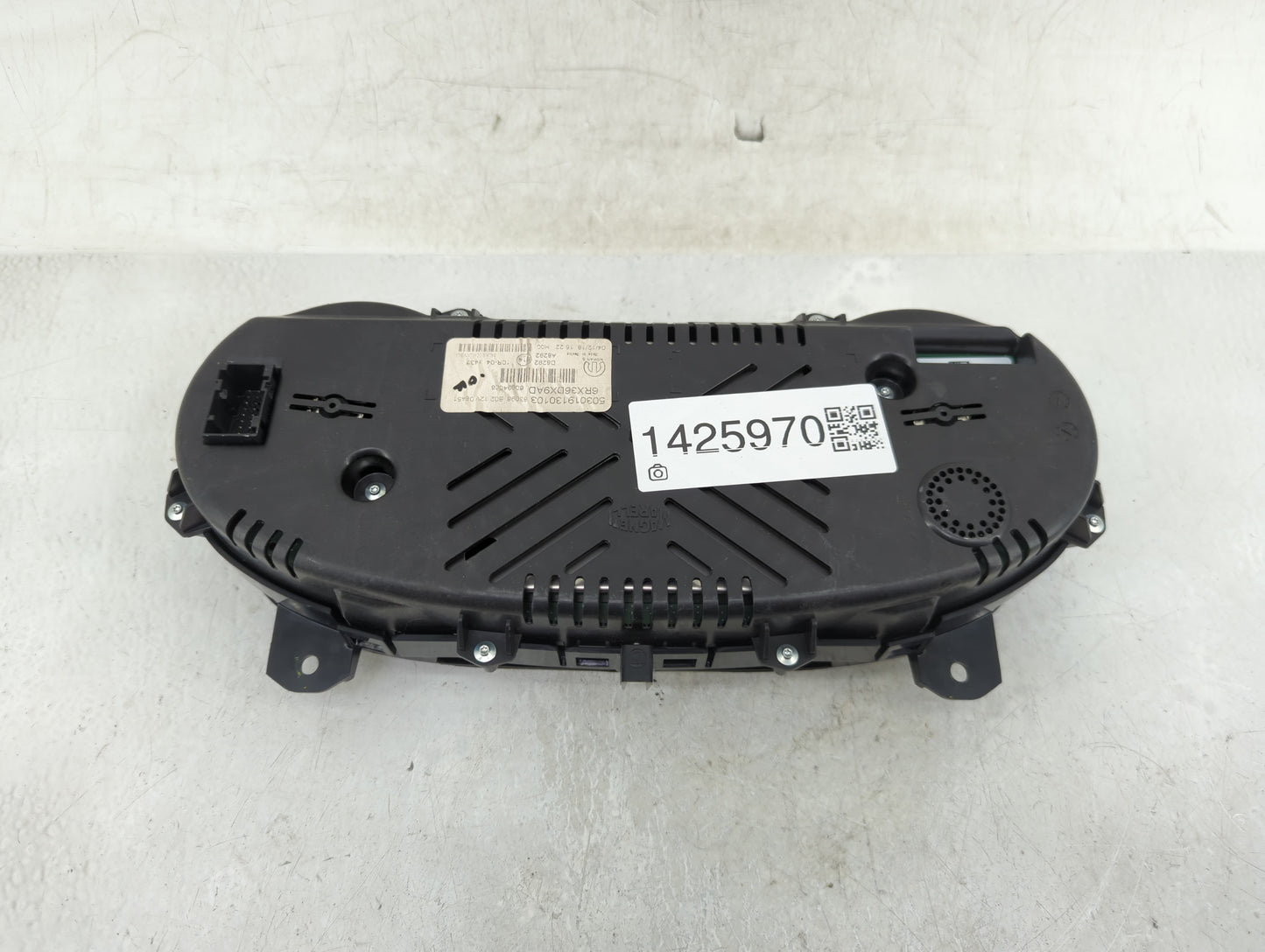 2019 Jeep Compass Instrument Cluster Speedometer Gauges P/N:503019130103 6RX36DX9AD Fits OEM Used Auto Parts - Oemusedautopa