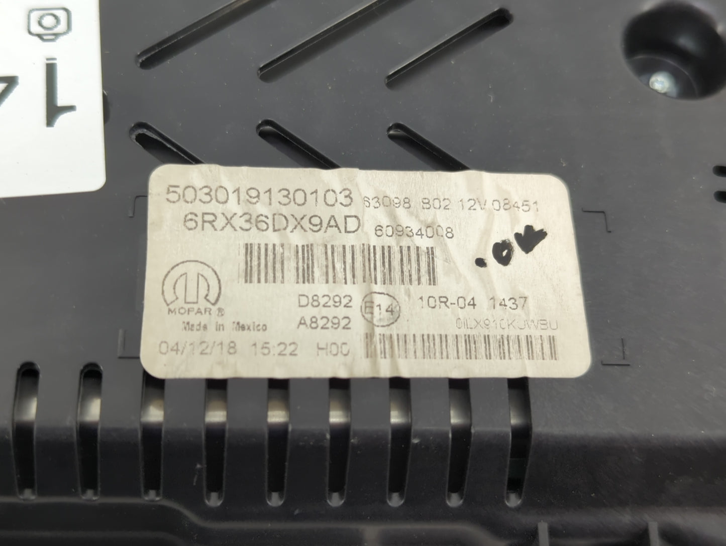 2019 Jeep Compass Instrument Cluster Speedometer Gauges P/N:503019130103 6RX36DX9AD Fits OEM Used Auto Parts - Oemusedautopa