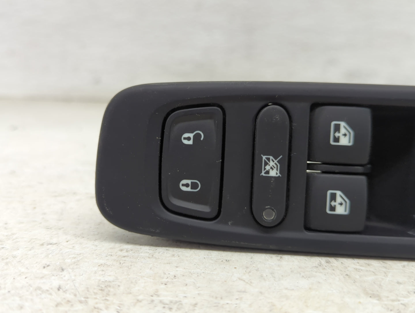 2019 Jeep Compass Master Power Window Switch Replacement Driver Side Left P/N:P6BZ27LXHAA Fits OEM Used Auto Parts - Oemused