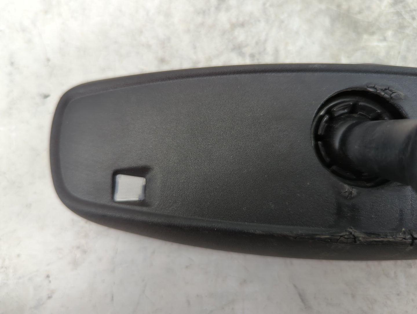 2019 Jeep Compass Interior Rear View Mirror Replacement OEM P/N:048417 GNTX-1461 Fits OEM Used Auto Parts - Oemusedautoparts