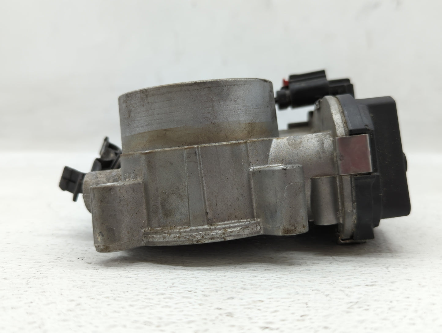 2017-2022 Jeep Compass Throttle Body P/N:04891970AB Fits Fits 2014 2015 2016 2017 2018 2019 2020 2021 2022 OEM Used Auto Par
