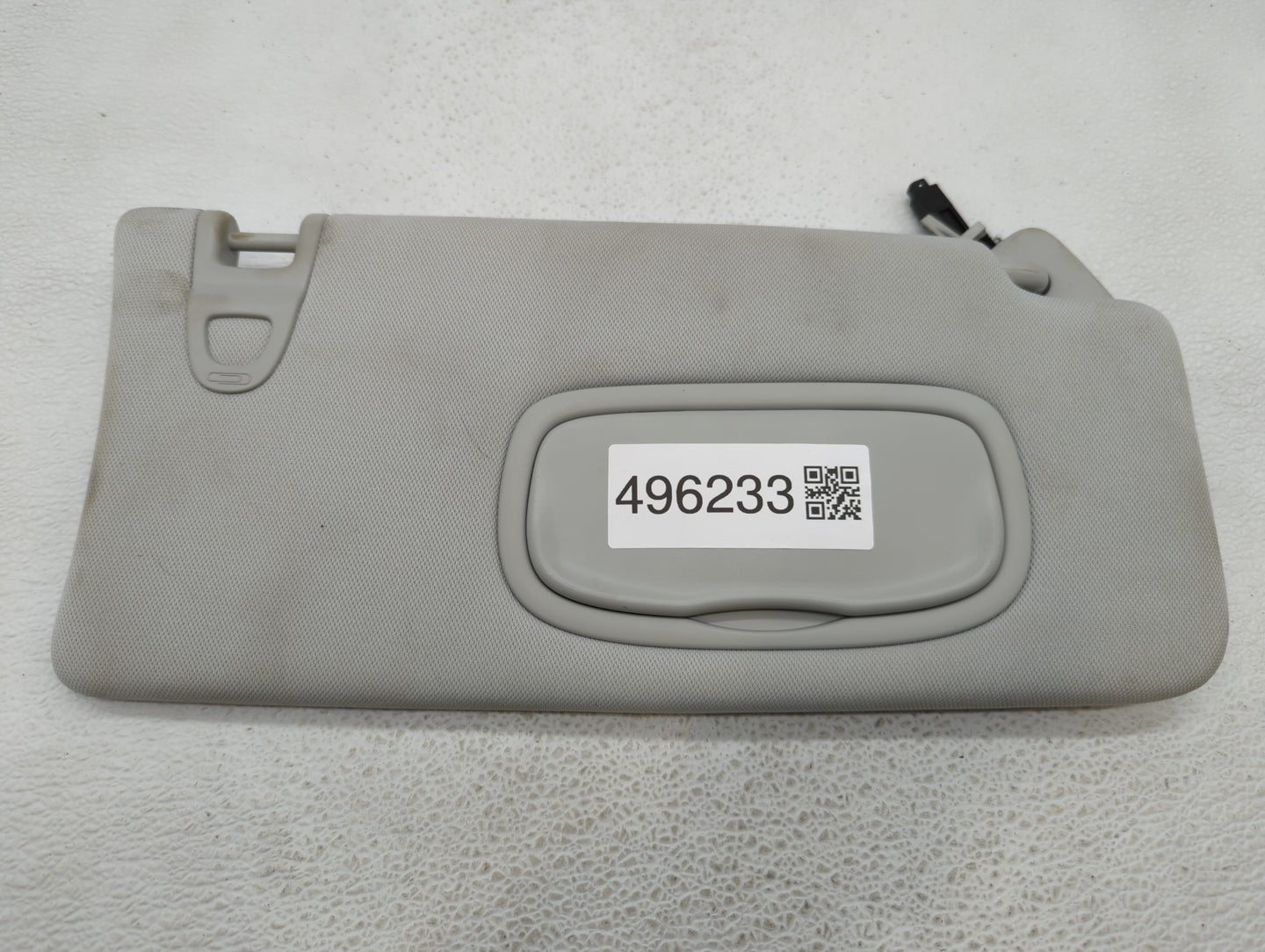 2019 Jeep Compass Sun Visor Shade Replacement Passenger Right Mirror Fits OEM Used Auto Parts - Oemusedautoparts1.com