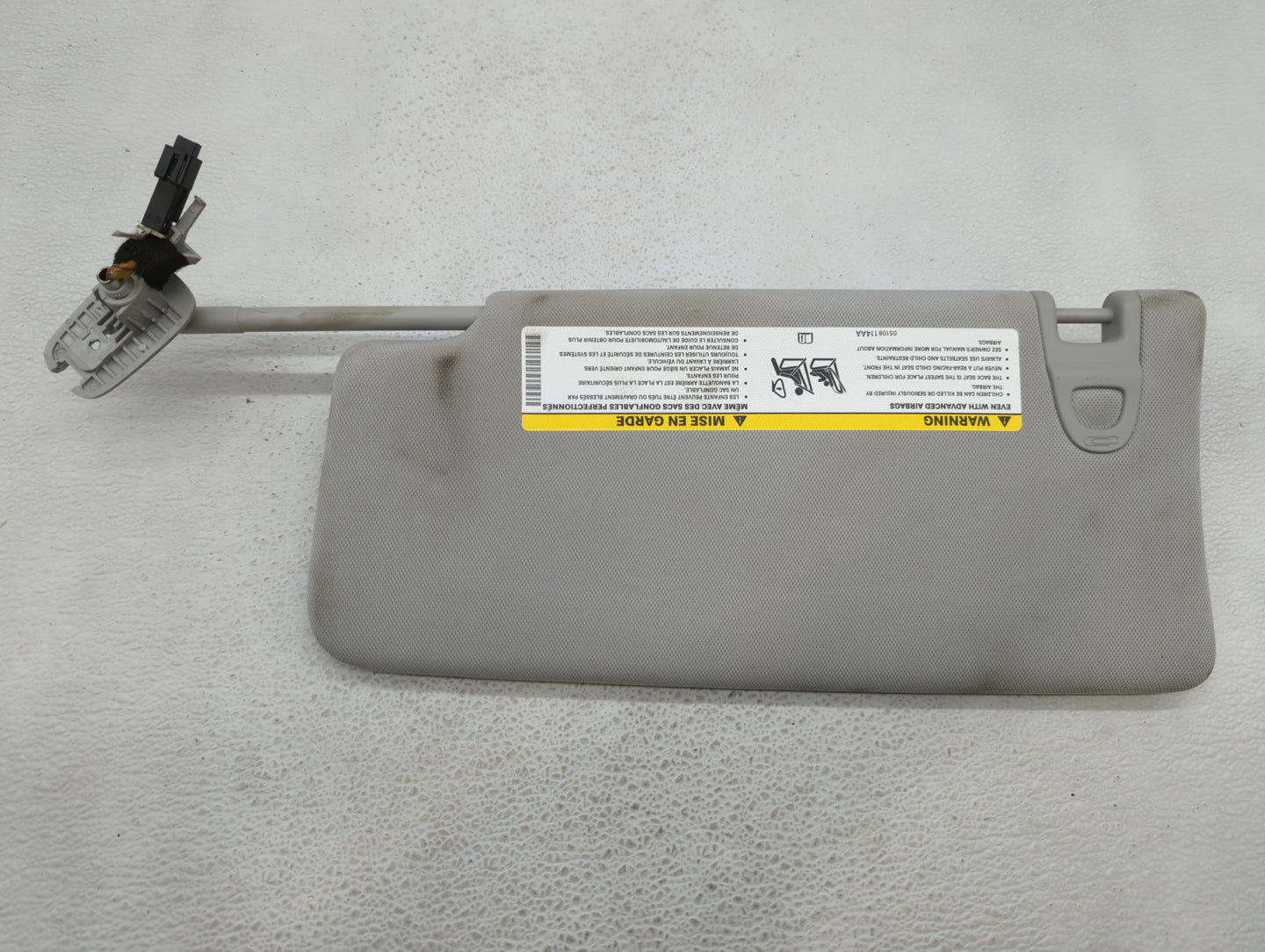 2019 Jeep Compass Sun Visor Shade Replacement Passenger Right Mirror Fits OEM Used Auto Parts - Oemusedautoparts1.com