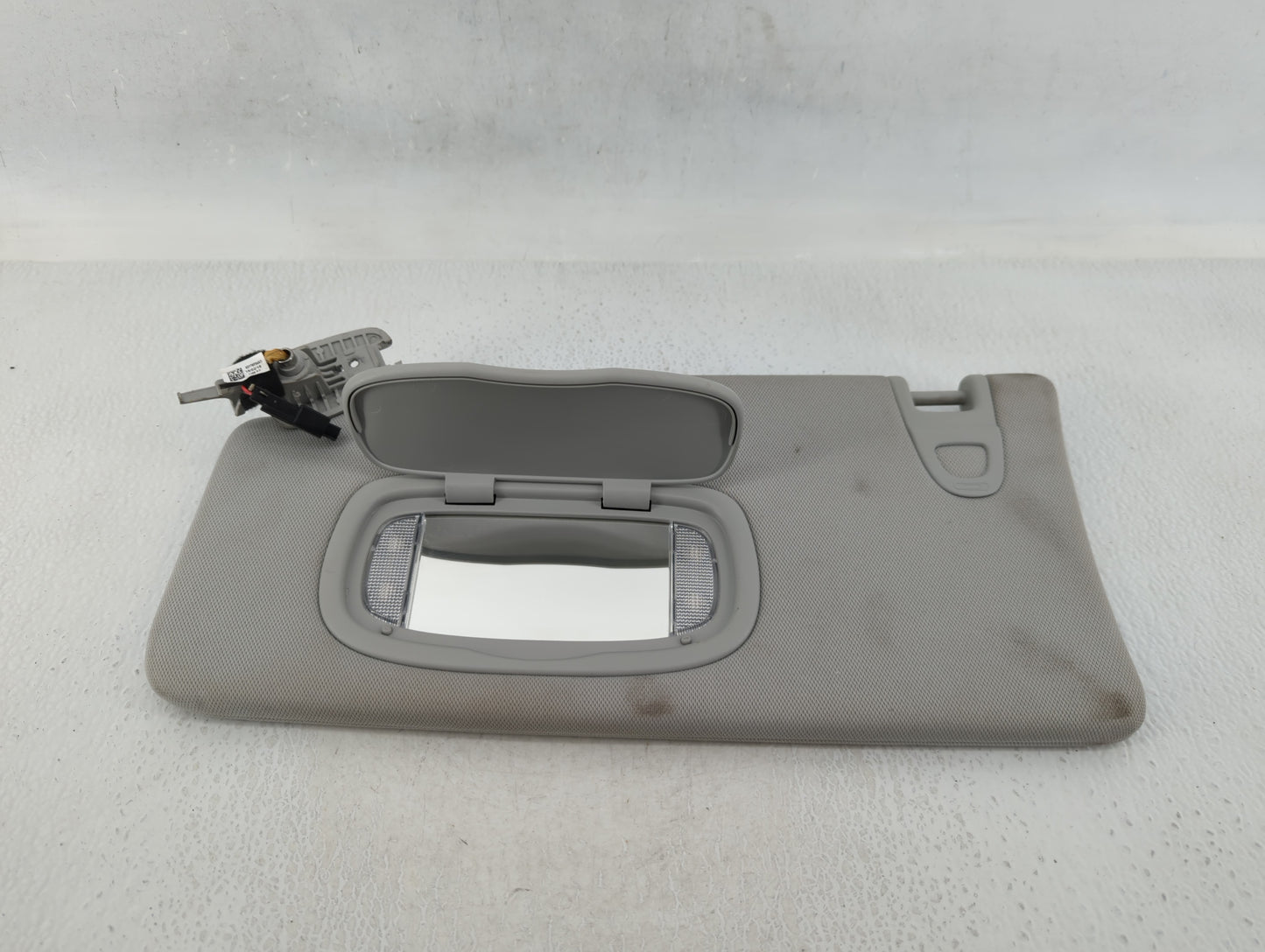 2019 Jeep Compass Sun Visor Shade Replacement Driver Left Mirror Fits OEM Used Auto Parts - Oemusedautoparts1.com