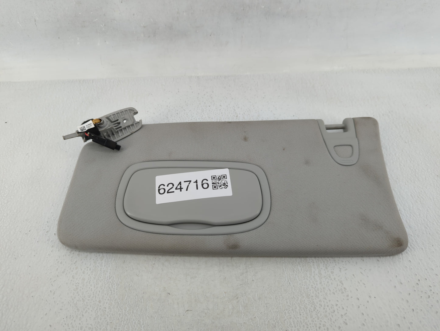 2019 Jeep Compass Sun Visor Shade Replacement Driver Left Mirror Fits OEM Used Auto Parts - Oemusedautoparts1.com