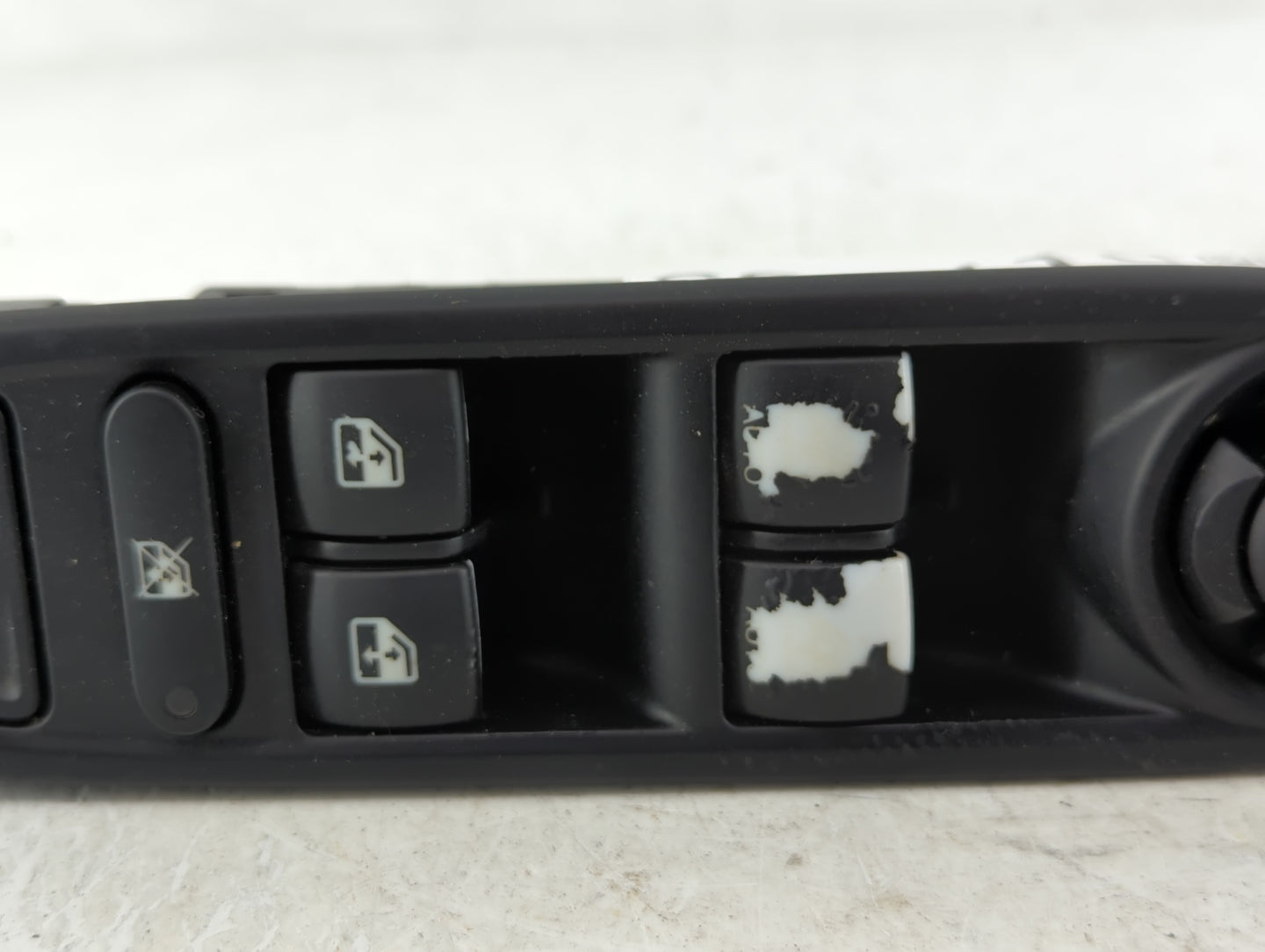 2019 Jeep Compass Master Power Window Switch Replacement Driver Side Left P/N:P6BZ27LXHAA Fits OEM Used Auto Parts - Oemused